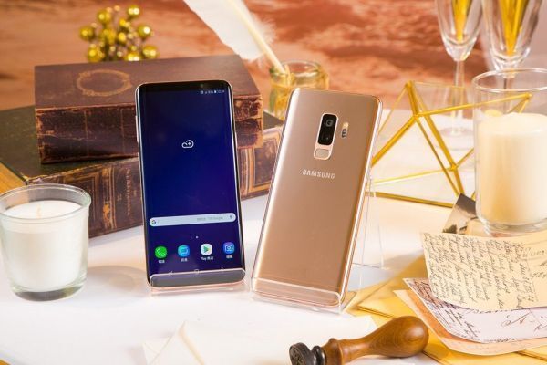 Galaxy S9+ phiên bản hoàng kim ra mắt Việt Nam, giá 24,49 triệu đồng