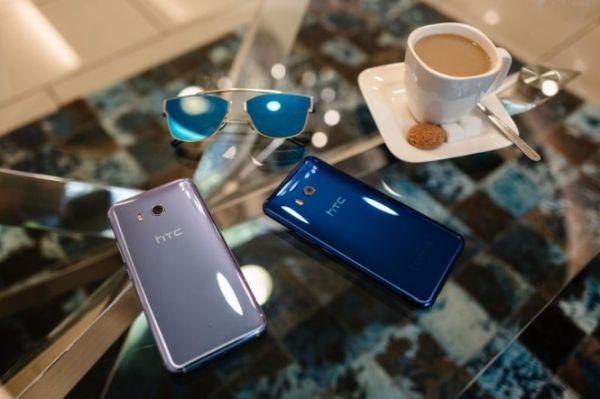 HTC tìm công nghệ mới để tránh phụ thuộc smartphone