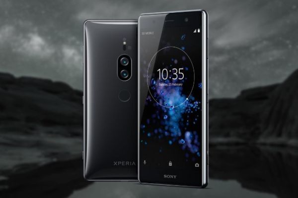 Xperia XZ2 Premium được bán với giá tương đương iPhone X của Apple