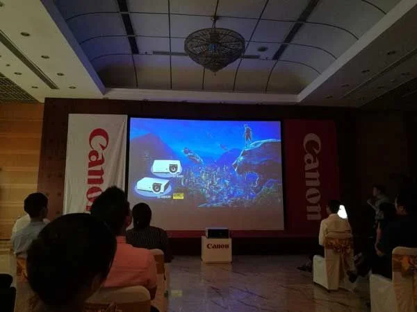 Canon, triển lãm hình ảnh, giải pháp hình ảnh, máy chiếu Canon,