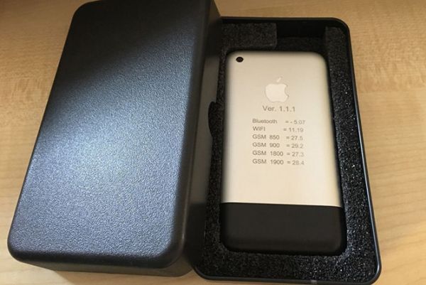 Nguyên mẫu iPhone đời đầu đang được chào bán trên eBay với giá hơn 13.000 USD