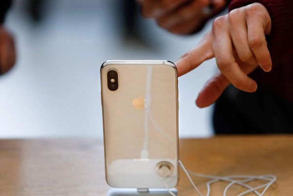 Bộ đôi iPhone Xs và iPhone Xs Plus có thể lên kệ vào ngày 21/9