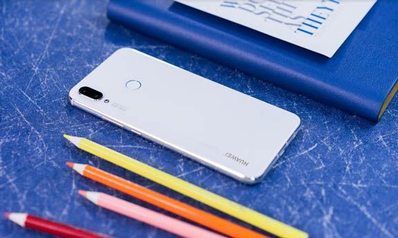 Nova 3i phiên bản màu Trắng Ngọc Trai lên kệ tại Việt Nam