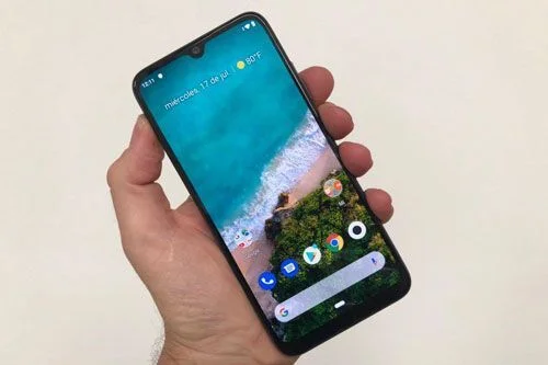 Xiaomi Mi A3 giảm giá sập sàn