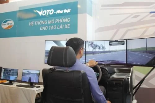 Viettel ra mắt hệ thống mô phỏng đào tạo lái xe chuẩn quốc tế
