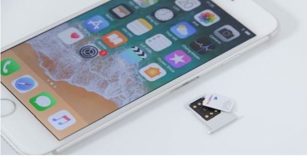 Lý do giá iPhone lock giảm chưa từng có