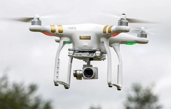 Điều khiển drone không đăng ký ở Anh sẽ bị phạt 1.000 bảng