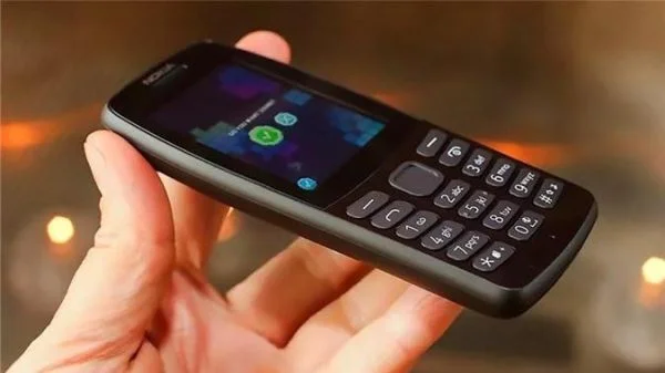 Tắt mạng 2G từ năm 2022, điện thoại cơ bản sắp khai tử
