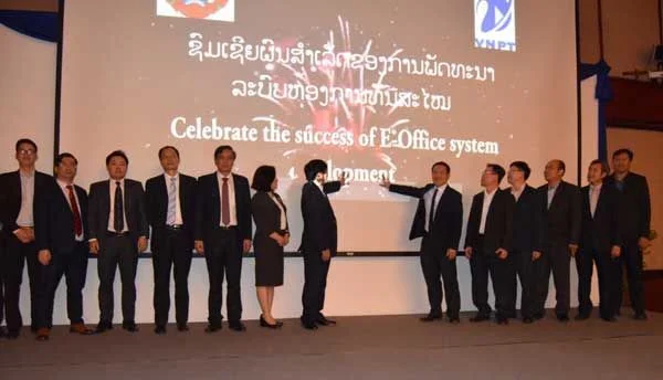 VNPT khai trương Hệ thống quản lý văn bản điện tử tại Lào
