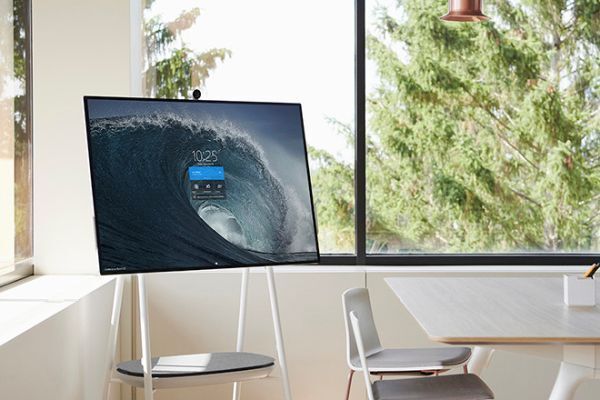 Surface Hub 2S tích hợp pin, lên kệ tháng 6 tới