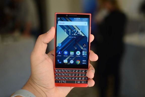 BlackBerry KEY2 Red sắp lên kệ tại Việt Nam