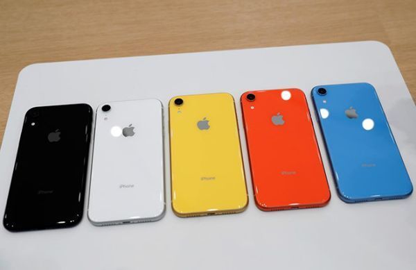 Màu xanh và cam sẽ không còn xuất hiện trên iPhone Xr 2019?
