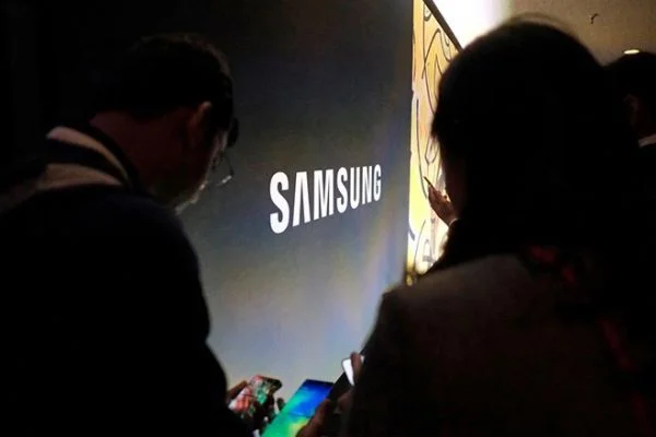 Samsung và Huawei hòa giải tranh chấp bằng sáng chế