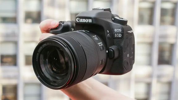 Phát hiện lỗ hổng bảo mật trong máy ảnh Canon EOS 80D