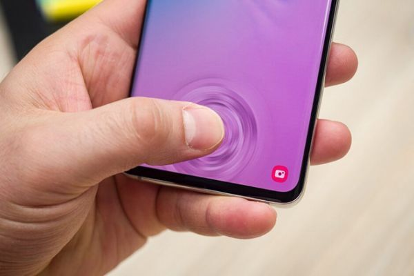 Cảm biến vân tay dưới màn hình sẽ đến với loạt iPhone 2021