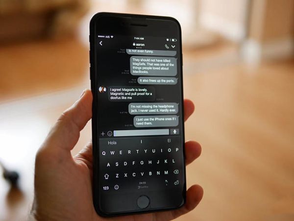 SwiftKey đã được bổ sung Dark Mode để làm việc với iOS 13