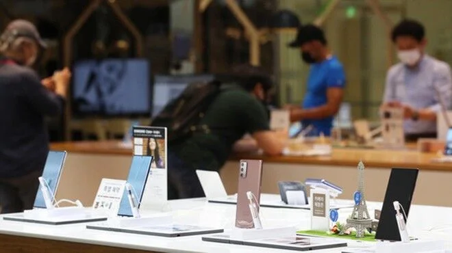 Samsung vượt mặt Apple tại thị trường Mỹ lần đầu tiên sau ba năm
