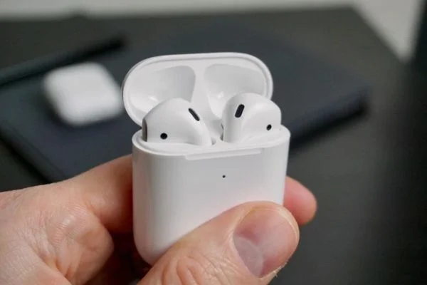 Phiên bản AirPods Pro giá rẻ đang được sản xuất
