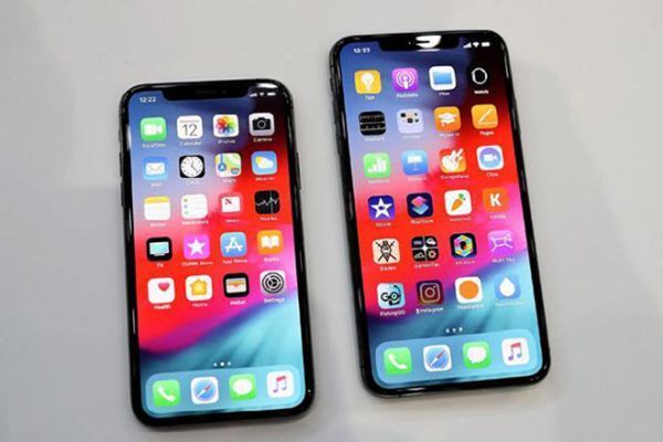 iPhone 12 có tốc độ làm mới 120 Hz, pin hơn 4.400 mAh