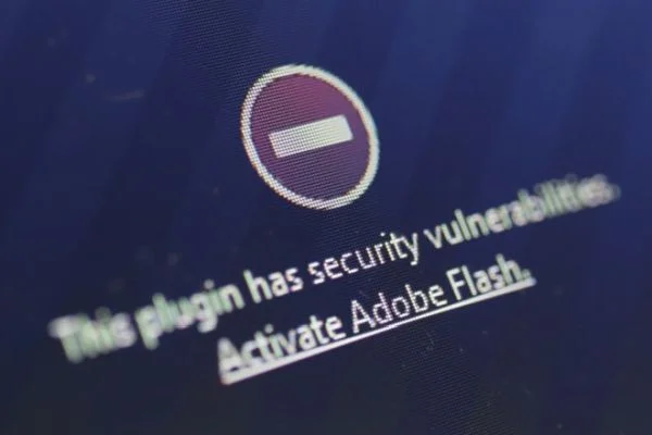 Adobe sẽ cảnh báo yêu cầu người dùng gỡ bỏ Flash vào cuối năm nay