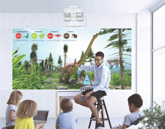 Epson ra mắt máy chiếu tương tác siêu gần hoàn toàn mới