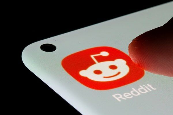 Reddit đăng ký niêm yết cổ phiếu với SEC