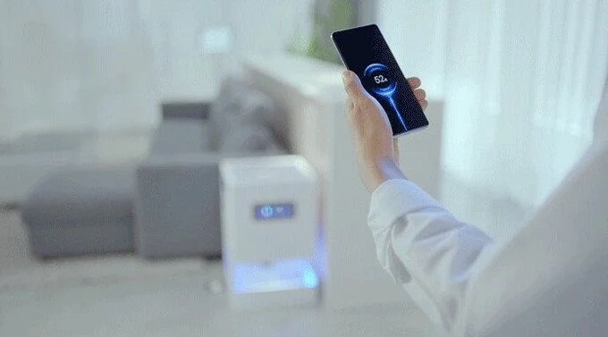 Oppo ra mắt công nghệ sạc qua không khí (Wireless Air Charging)