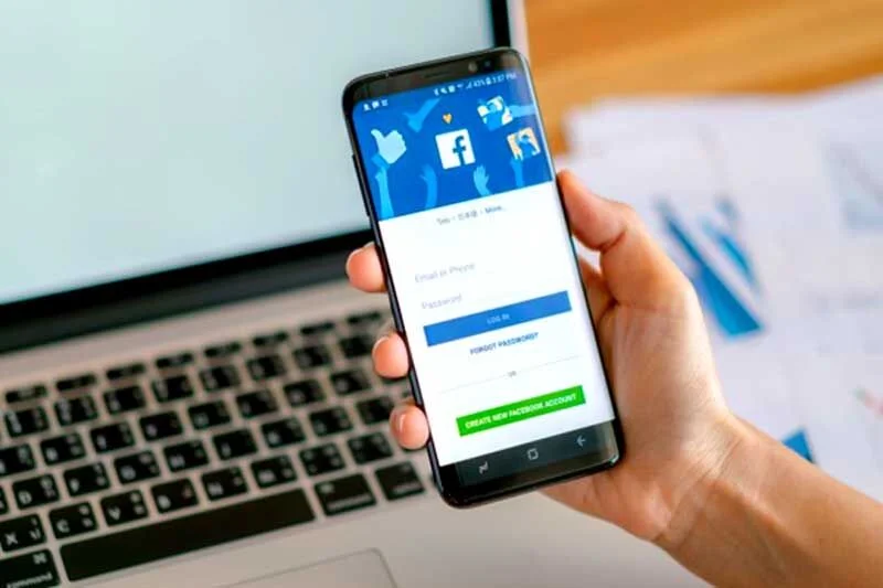 Quảng cáo ẩn trên Facebook – những nguy cơ từ sự khó kiểm soát 