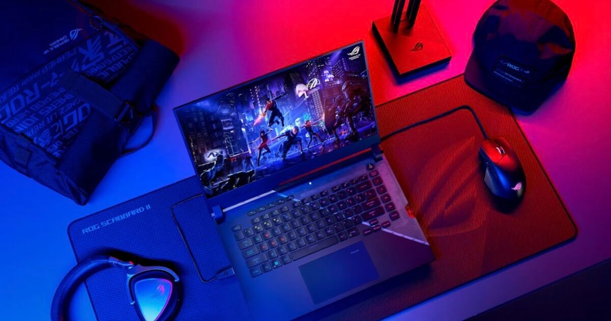 Asus trình làng laptop chơi game ROG Strix SCAR 15, giá từ 53,99 triệu đồng