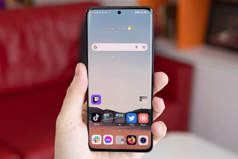 Xiaomi-12-5G-giam-gia-2.jpg