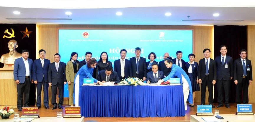 chuyển đổi số