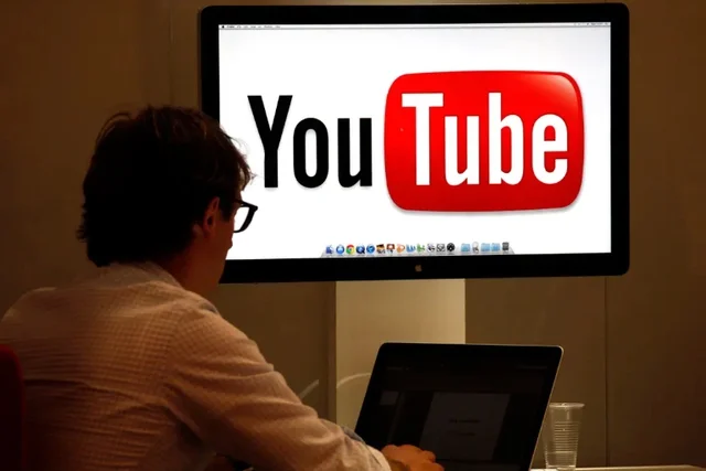 chức năng kiếm tiền trên YouTube