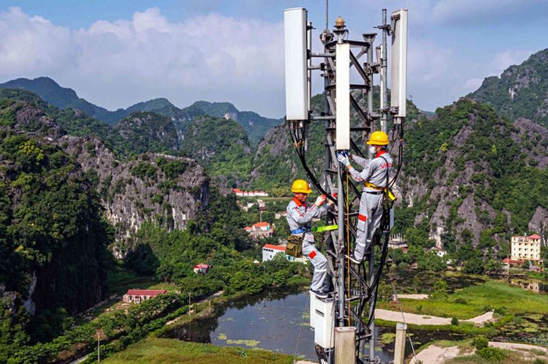 Bộ TT&TT đấu giá 3 khối băng tần cho 5G
