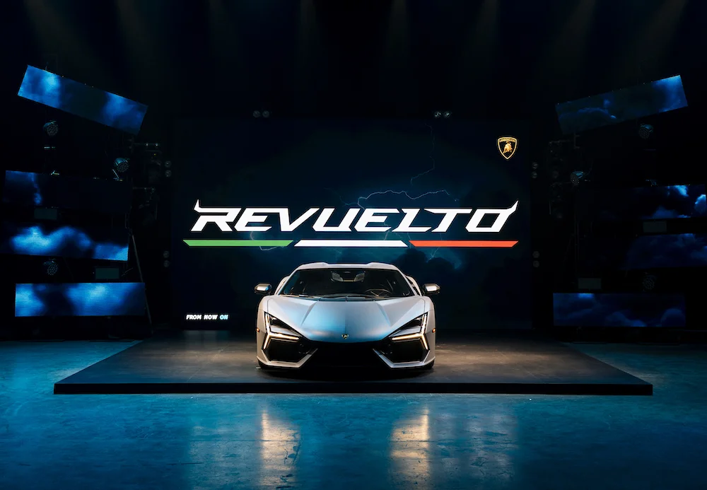 Lamborghini Revuelto