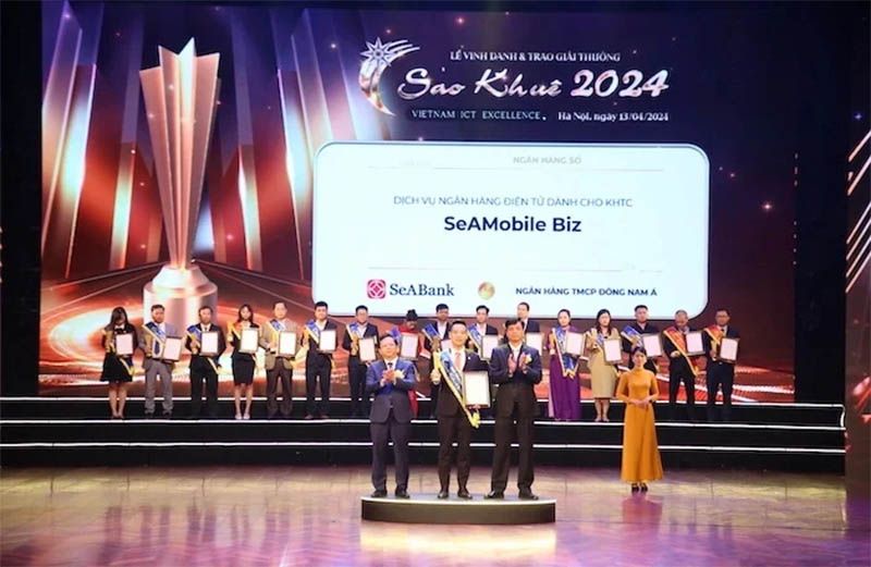 SeAMobile Biz của SeABank được vinh danh tại giải thưởng Sao Khuê