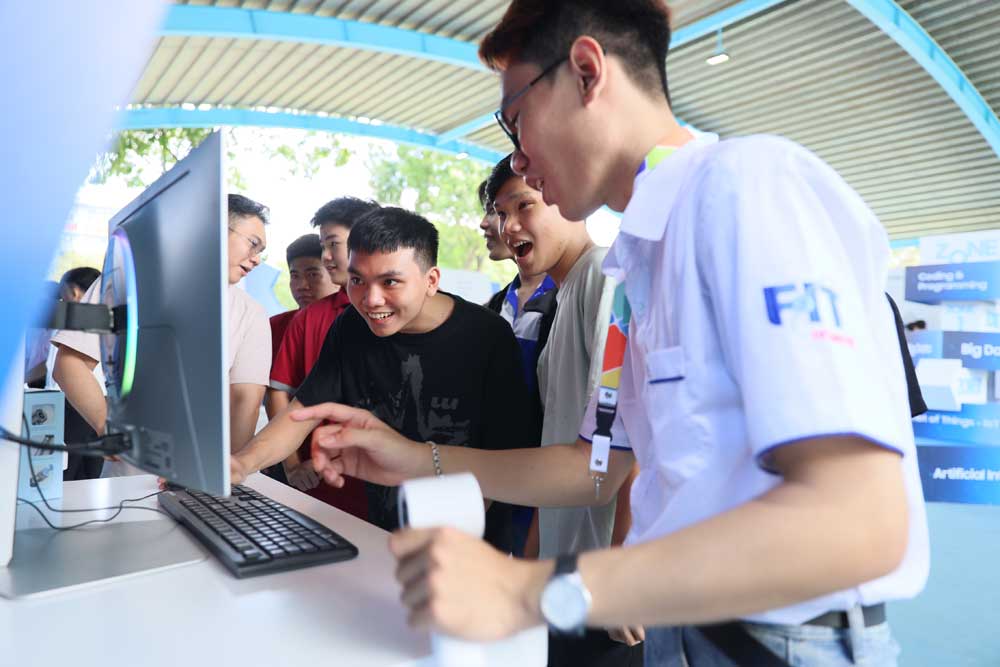 SIC Tech Day 2025: Dẫn dắt đam mê công nghệ thành bước đệm sự nghiệp