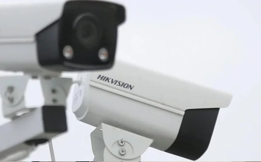 camera Hikvision