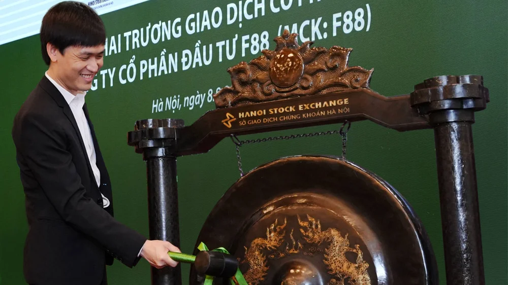 Vừa lên sàn UPCoM, cổ phiếu F88 tăng trần "tím ngắt" với giá 888.800 đồng